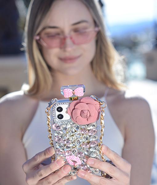 Handmade Pink Flower Bottle Case Samsung S10